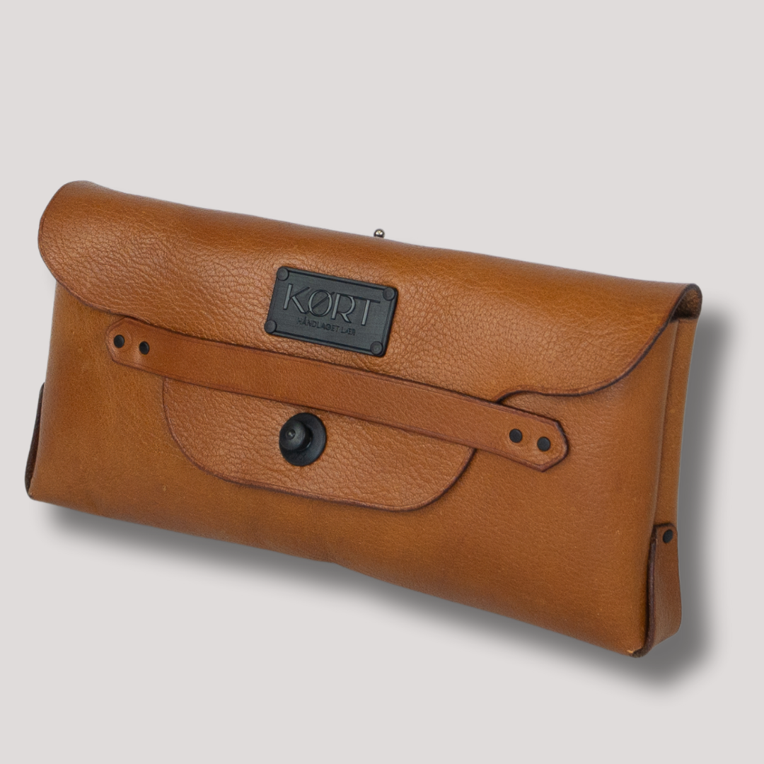 Satchel and Courtney Clutch Tan